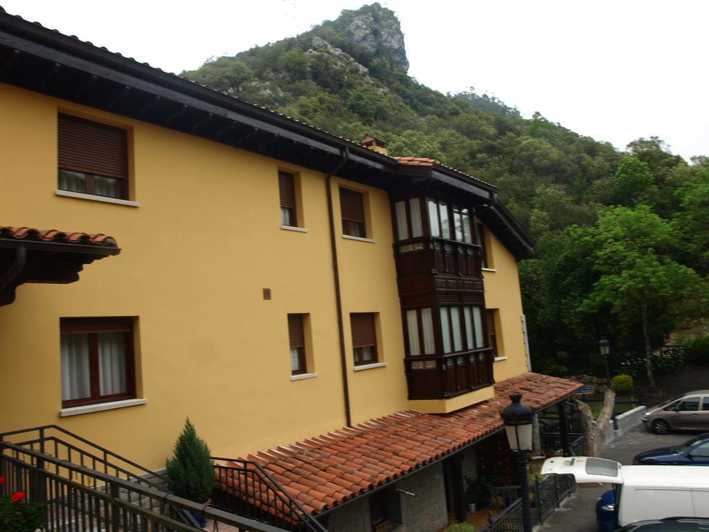 Hotel La Molinuca Alles Exterior photo