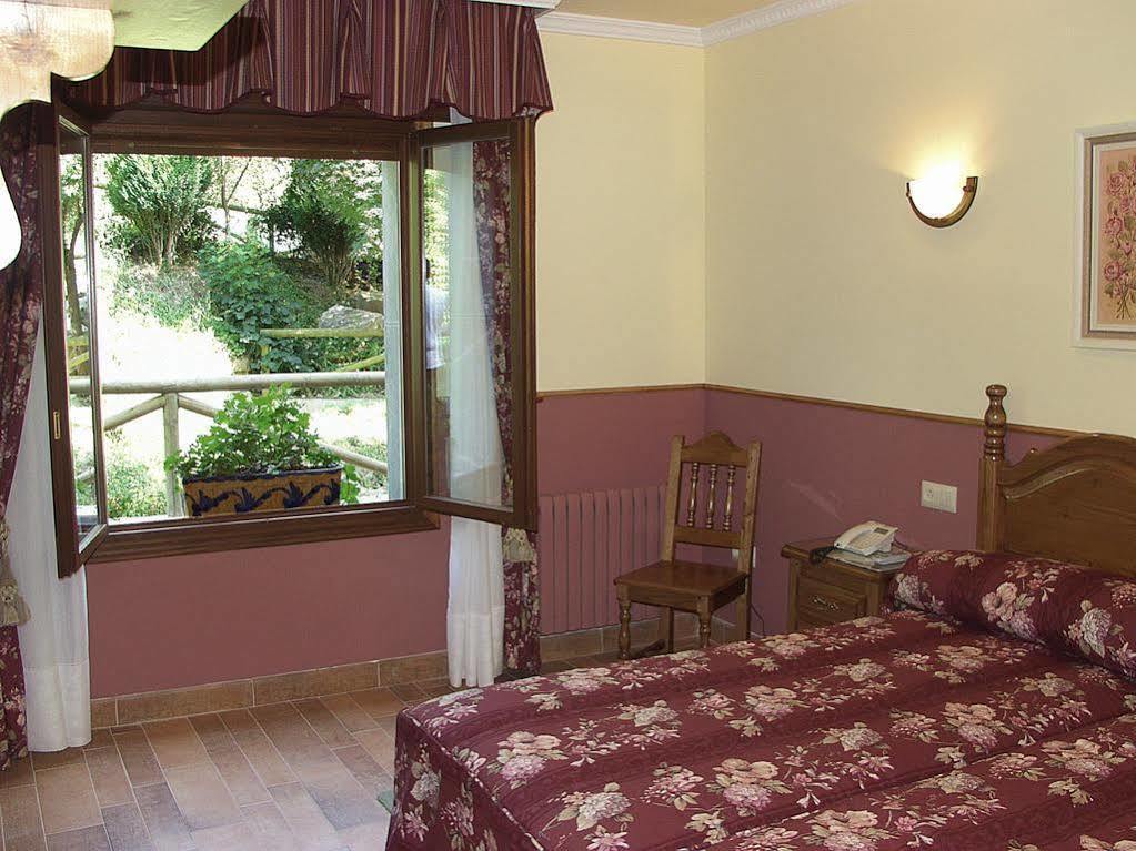 Hotel La Molinuca Alles Exterior photo