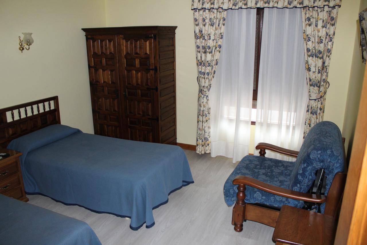 Hotel La Molinuca Alles Exterior photo